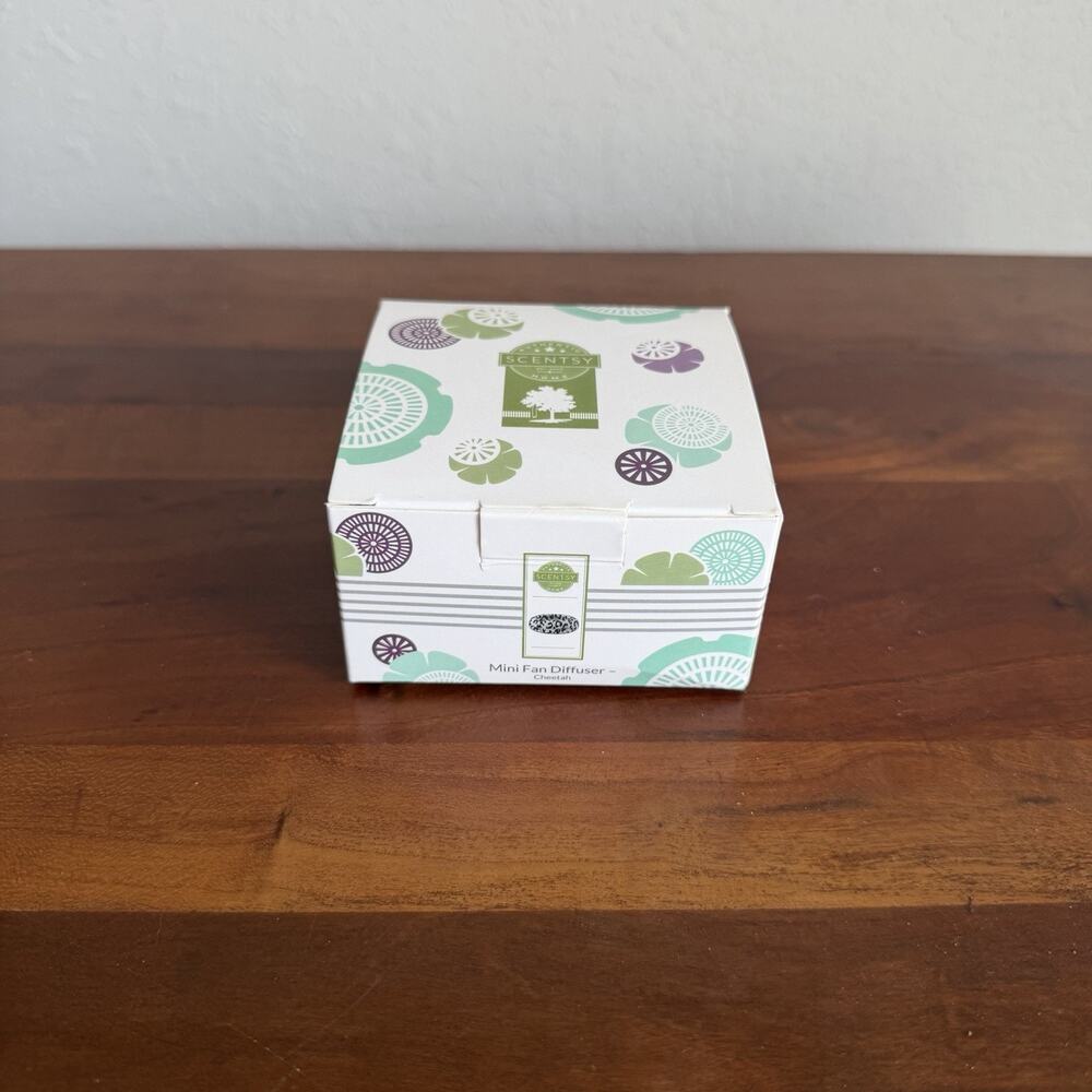Scentsy Mini Fan Diffuser “Cheetah” Portable USB Cord Included Travel Size